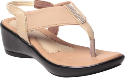 

MSC Women Cream Heels