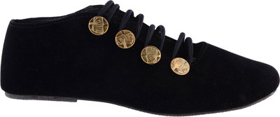 

Shopping World Women Black Bellies