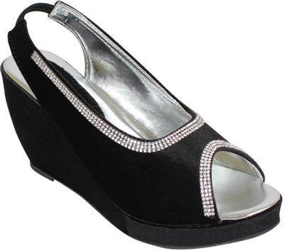 Bellafoz Women Black Wedges