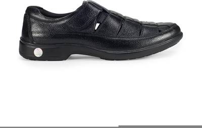 Khadim's Men Black Sandals