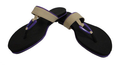 

Panlin Women Beige Flats