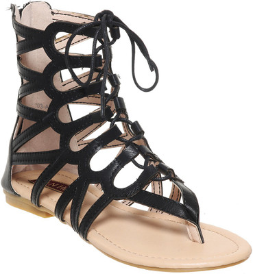 

Flat n Heels Women Black Flats