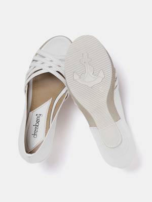 Dressberry Women Black Heels