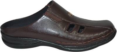 Strive Men Black Sandals
