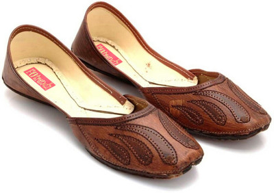 

Footrendz Women Tan Bellies