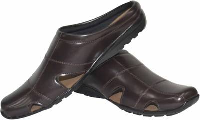 Strive Men Tan Sandals