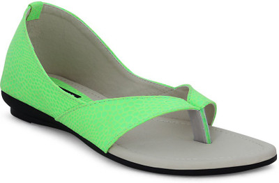 

Get Glamr Girls Flats(Green