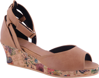 

Adorn Women Tan Wedges