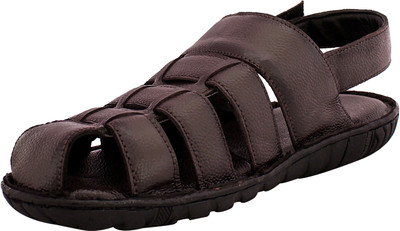 

Shooz Men Brown Sandals