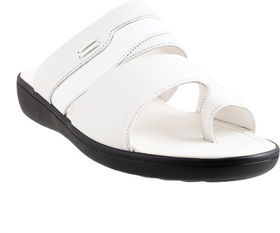 

Mochi Men 16,WHITE Flats