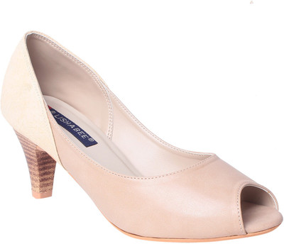 

MSC Women Camel Heels