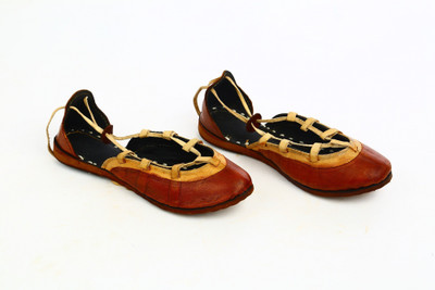 

BAE Girls Flats(Brown