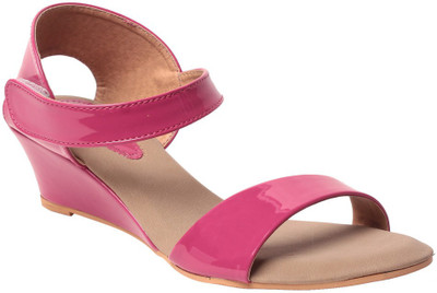 

MSC Women Pink Flats