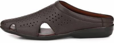 Peponi Men Beige Sandals
