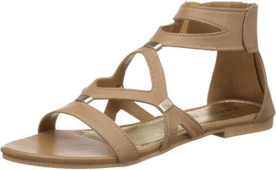 

FootIn Women Beige Flats