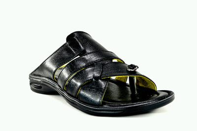 

LeCobbs Men Black Sandals