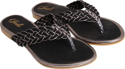 

Jade Women Black Flats