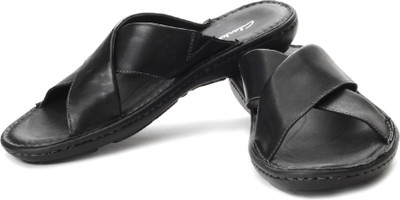 

Clarks Men Black Leathe Casual