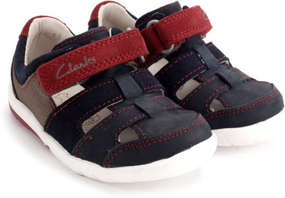 

Clarks Girls Sports Sandals, Navy combi s