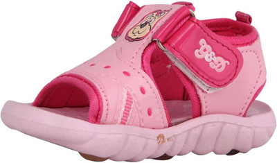 

Guys & Dolls Boys Sports Sandals, Baby pink
