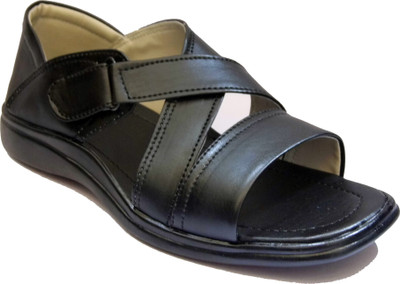 

Shopolozy Men Black Casual
