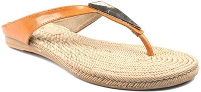 

Inc.5 Women TAN Flats