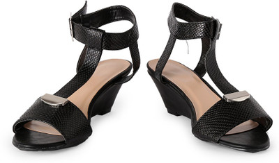 People Women Black Wedges