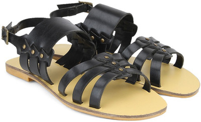 

FootIn Women Black Flats