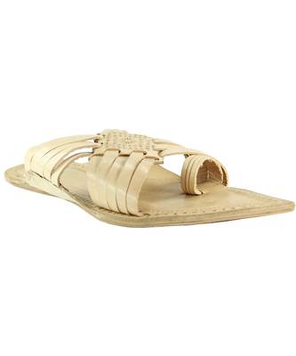 eKolhapuri Men Yellow Sandals