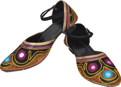 Forever Footwear Women Black Heels