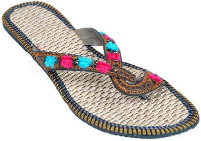 

Footrendz Women Brown Flats