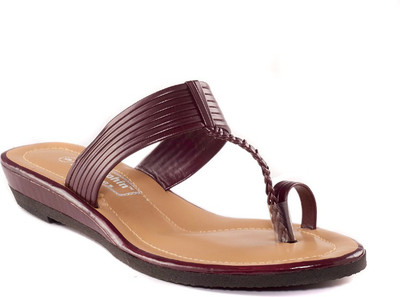 

Dolphin Miles Women Maroon Flats
