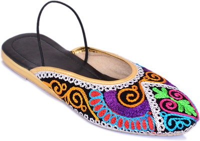 

Myra Women Multicolor Flats