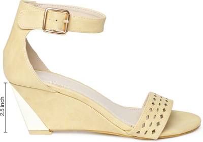 Dressberry Women Black Heels