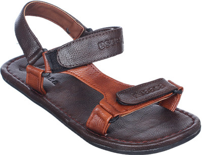 

Kraasa Men Burgundy Casual