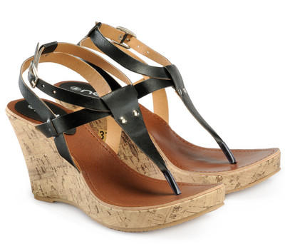 

Nell Women Black Wedges