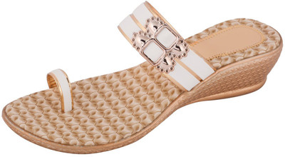 

With The Fashion Women WHITE Wedges