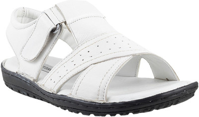 

Metro Men 16,White Flats