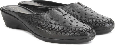 

Catwalk Women Black Wedges