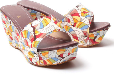 

Nell Women Brown Wedges
