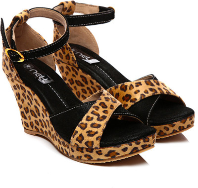 

Nell Women Black Sandals