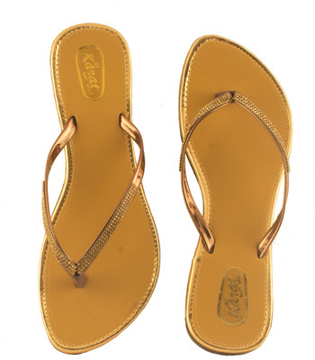 

Foot Wagon Women Brown Flats