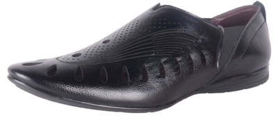 

Dakarr Men Black Sandals