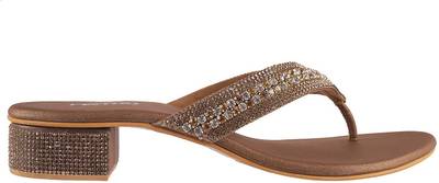 Metro Women 28,ANTIQ-GOLD Heels
