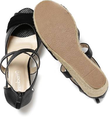 Dressberry Women Black Heels