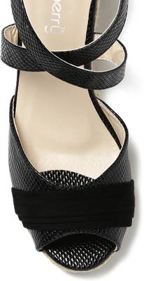 Dressberry Women Black Heels