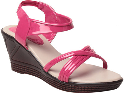 

MSC Women Pink Wedges