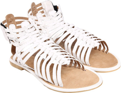 

Jade Women White Flats