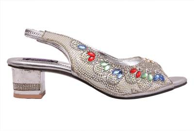 STYLEBEACH Women Silver Heels
