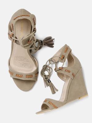 Dressberry Women Black Heels